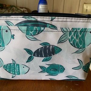 🐟Thirty one Brand Clear Clip Pouch🐟